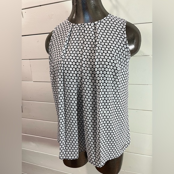 MICHAEL MICHAEL KORS – Sleeveless Printed Top – XS - Picture 3 of 10